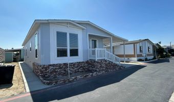 3050 W Ball Rd 82, Anaheim, CA 92804