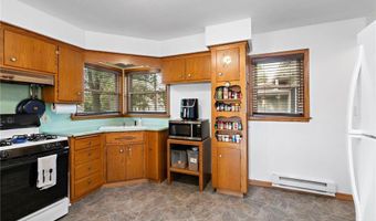 1704 7th Ave, Anoka, MN 55303