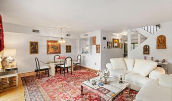 12 PENNY Ln #12, Baltimore, MD 21209