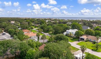 1812 SEA OATS Dr, Atlantic Beach, FL 32233