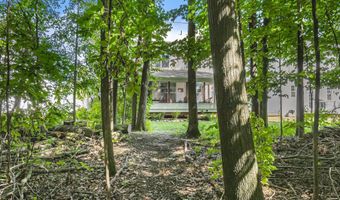6217 S Trailwoods Dr, Ann Arbor, MI 48103