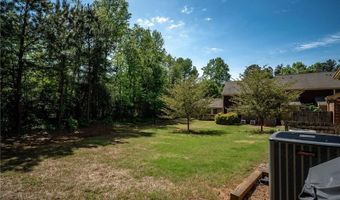 69 Country Place Ct, Alpharetta, GA 30005