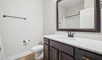 880 Leeward Dr, Biloxi, MS 39532