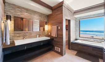 2488 BEACH LOOP Dr, Bandon, OR 97411