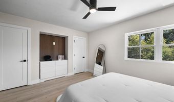 1004 GALLOWAY St NE, Washington, DC 20011