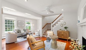85 Highland Ave, Barrington, RI 02806