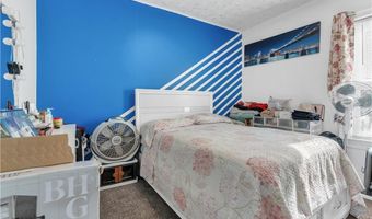 584 Lonsdale Ave, Central Falls, RI 02863