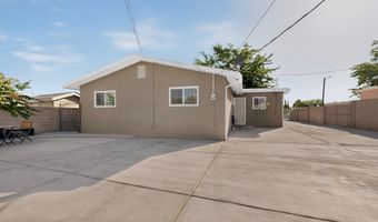 514 57th St NW, Albuquerque, NM 87105