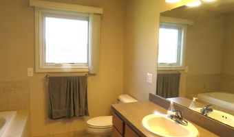 17201 Armada Center Rd, Armada, MI 48005