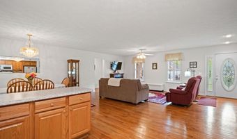 108 Lock Ln, Alum Creek, WV 25003