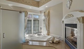 7 Champagne Ter, Bedford, NH 03110