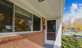 6403 TONE Dr, Bethesda, MD 20817