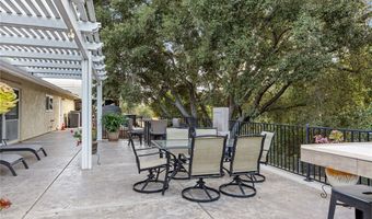 3740 Foxley Dr, Escondido, CA 92027