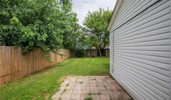 2509 Parkcrest Dr, Bentonville, AR 72712