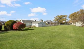 118 Wolcott Ave, Middletown, RI 02842
