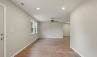230 North St, Austin, IN 47102