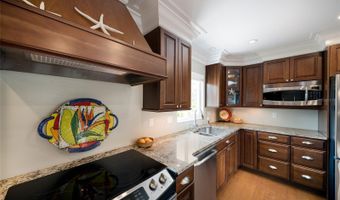 517 LOQUAT Dr, Anna Maria, FL 34216