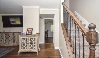 1458 CLUBVIEW Dr, Alexander City, AL 35010