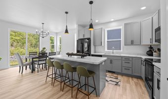 350 ROARK Way, Amherst, WI 54409