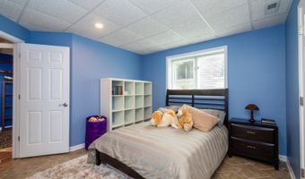 24877 W Nicklaus Way, Antioch, IL 60002