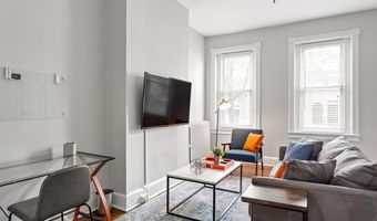 111 PATRICK St N #1, Alexandria, VA 22314