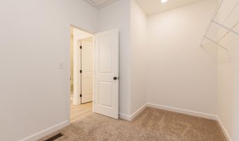13 Red Oak Dr, Bedford, IN 47421