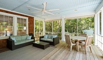 592 Kinnakeet Way, Bald Head Island, NC 28461