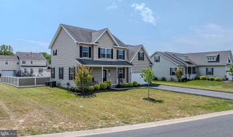 160 PONDS EDGE Dr, Felton, DE 19943