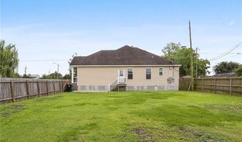 204 DOERR Dr, Arabi, LA 70032