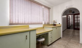 442 N MOUNTAIN VIEW Rd, Apache Junction, AZ 85119