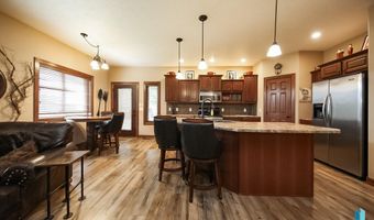 1809 W Ashton Trl, Brandon, SD 57005