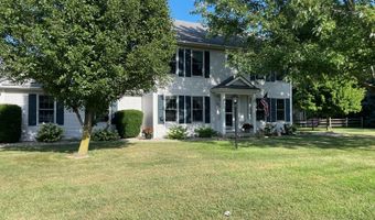 2329 Woodridge Dr, Adrian, MI 49221