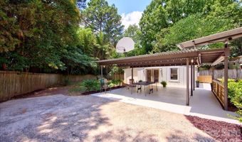 1924 Bentley Pl, Charlotte, NC 28205