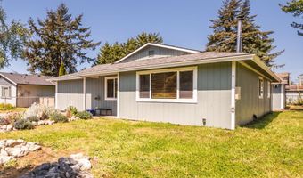 1135 1ST St NE, Bandon, OR 97411