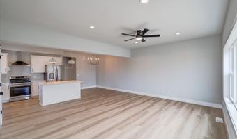 4872 Suelo Rd, Fitchburg, WI 53711
