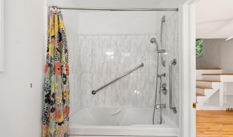 4929 JAMESTOWN Rd, Bethesda, MD 20816