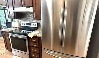 6745 SW SCHOLLS FERRY Rd 38, Beaverton, OR 97008