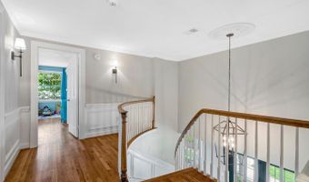 3602 SOUTH Pl #2, Alexandria, VA 22309