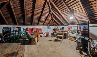 380 Harlem Ave, Bridgeport, CT 06606