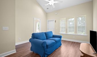 222 Admiration Ave, Beaufort, SC 29906