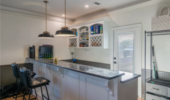 108 County Road 1601 Cir, Alice, TX 78332