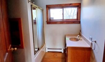 852 Pollander Rd, Cambridge, VT 05464