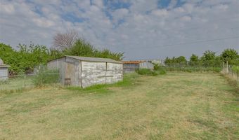 2370 Mary Niblack Rd, Ardmore, OK 73401