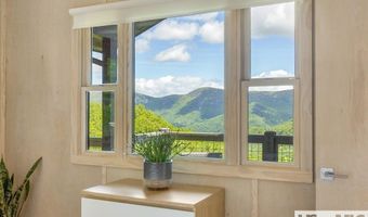 63 Evans Creek Rd, Scaly Mountain, NC 28775