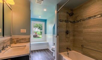 1060 Broad St, Ashland, OH 44805