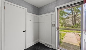 22 Mohawk Ct 22, Cromwell, CT 06416