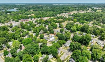 225 Seeley St, Adrian, MI 49221