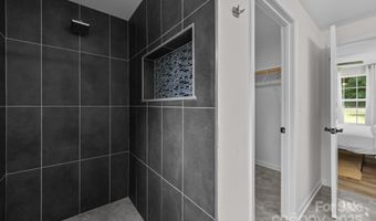 1511 Lisbon Ln, Charlotte, NC 28269