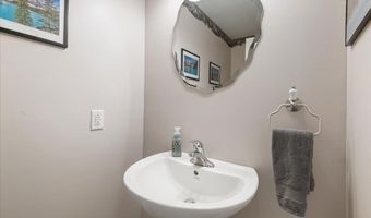 34 Goldsbury Woods Rd, Barre, VT 05641