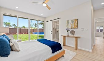 1076 Kahili St, Kailua, HI 96734